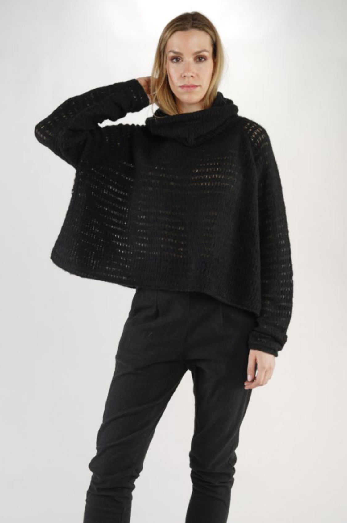 Sweter pullover negro 2243420702