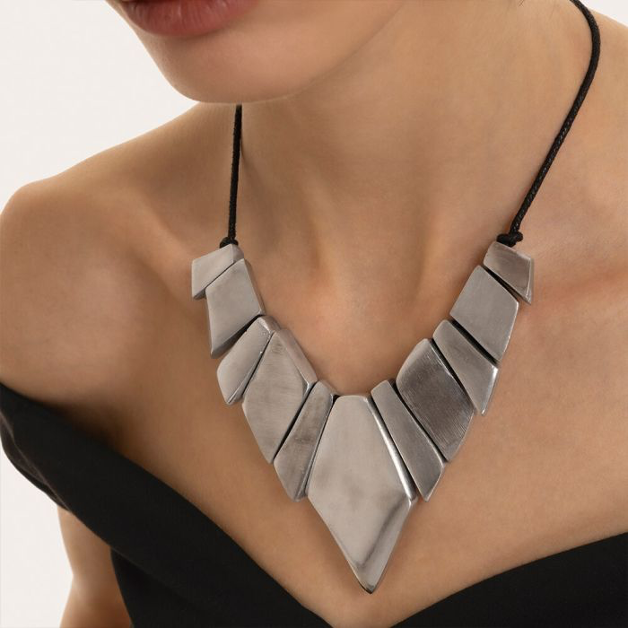 VESTOPAZZO COLLAR