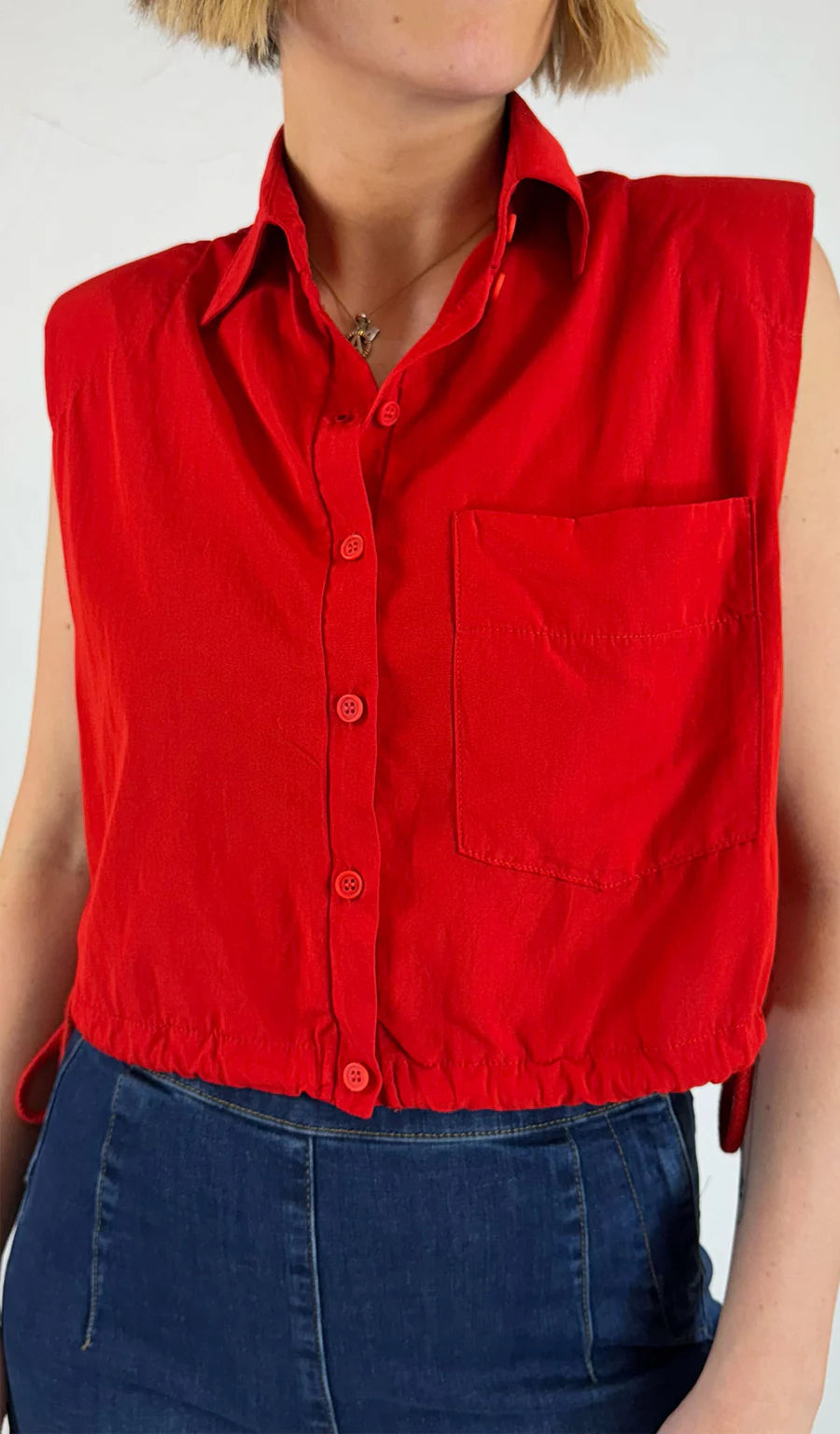 LURDES BERGADA CAMISA SIN MANGAS U25 490