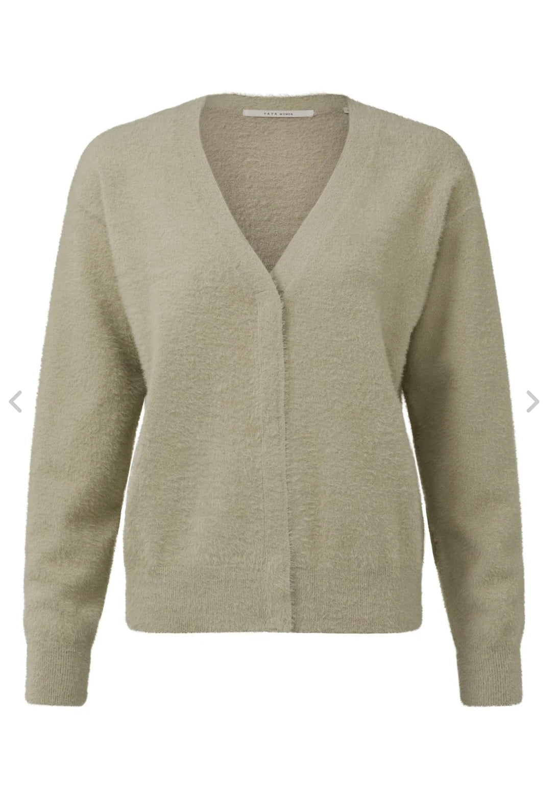 Yaya- Cardigan with long sleeves and buttons in fluffy yarn